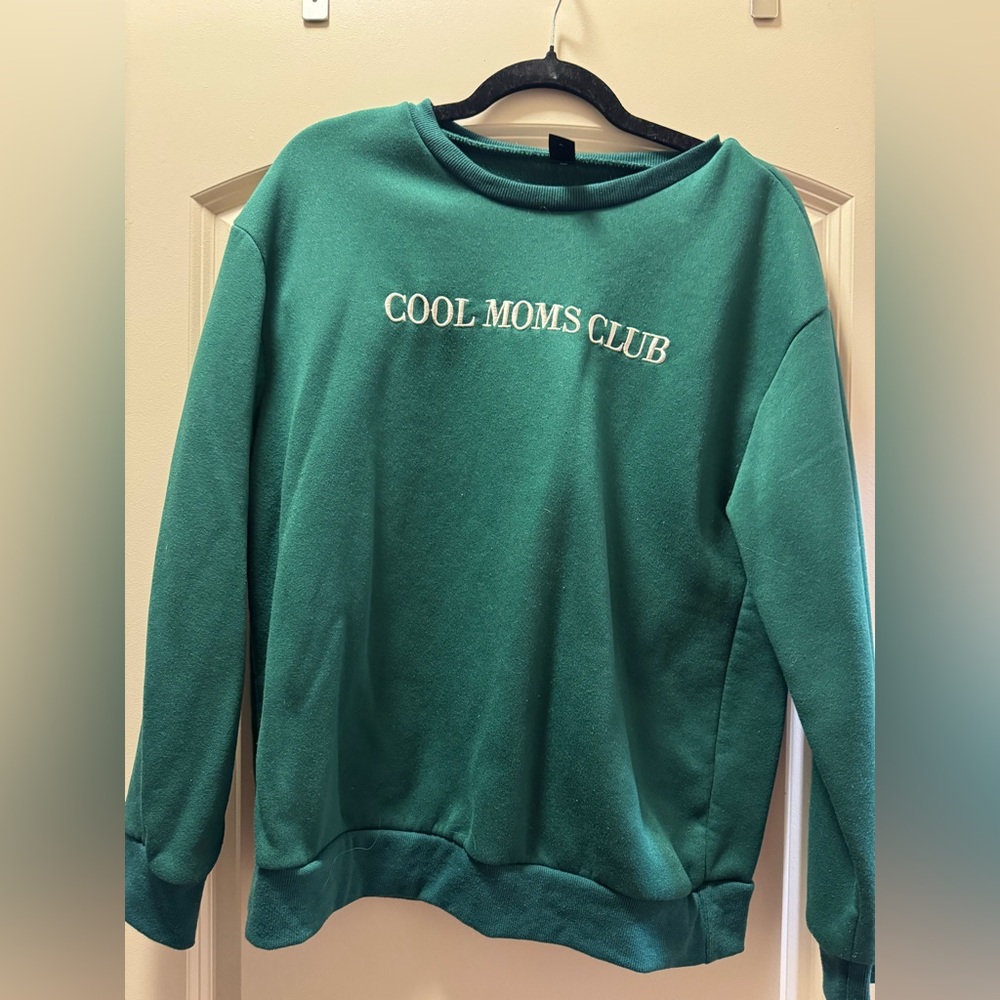 SHEIN Dark Green Ribbed Collar Top